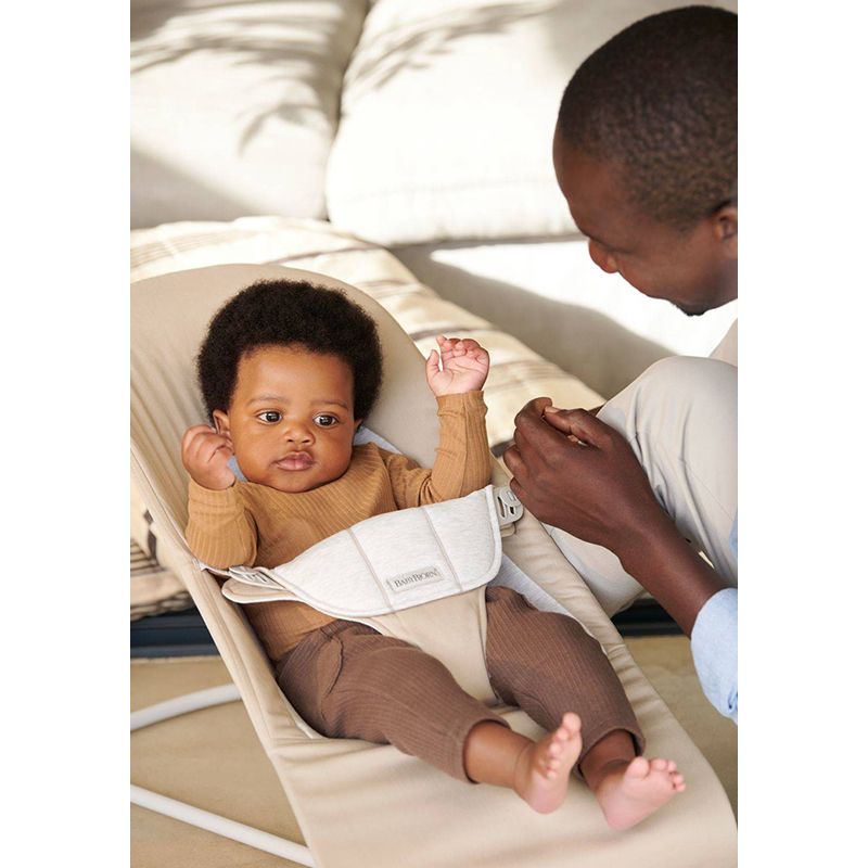 BabyBjörn Balance Soft Bouncer beige/grey cotton/jersey light grey frame
