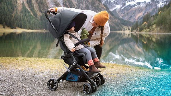 Maxi-Cosi Lara 2 Travel Stroller video