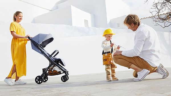 Easywalker Jackey Travel Stroller video