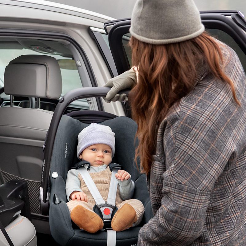 Maxi-Cosi CabrioFix i-Size Baby Car Seat essential graphite