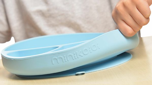 Minikoioi Silicone Suction Plate video