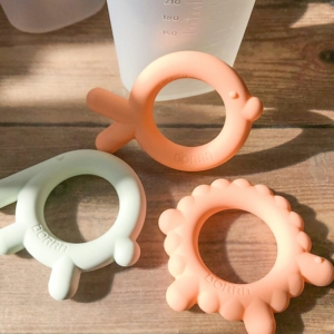 BORRN Animal Teether