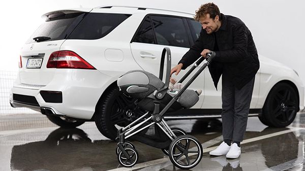 Cybex Cloud Z2 i-Size Baby Car Seat video