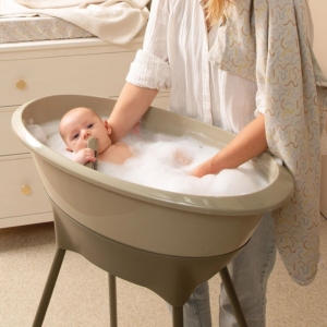 Luma Bathtub Stand Olive