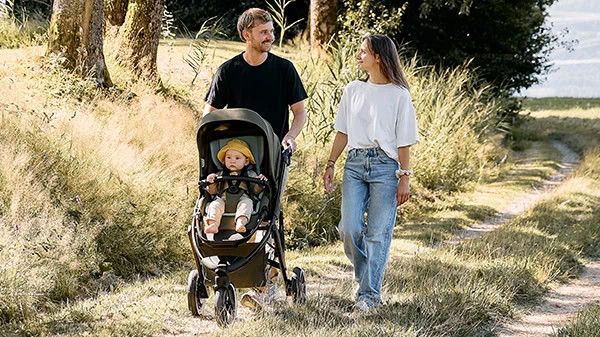 ABC Design Salsa 5 Run Jogging Stroller video