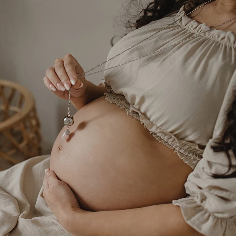 Колье бола для беременных Proud MaMa Linn Rose Quartz