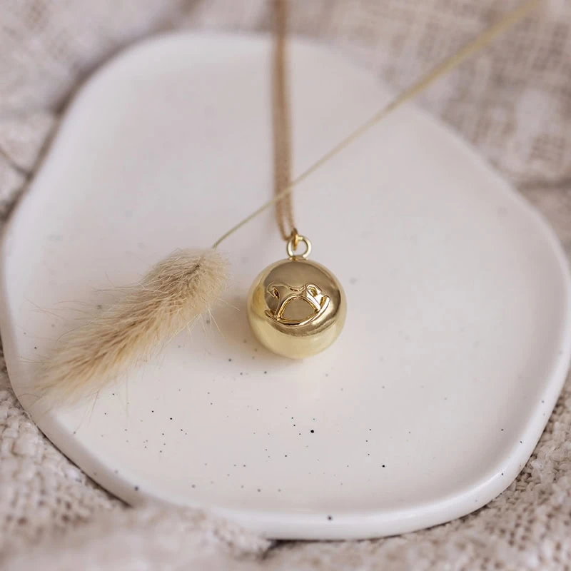 bola-kaelakee-rasedale-proud-mama-willow-gold-02 Proud MaMa Willow Pregnancy Bola Necklace Gold