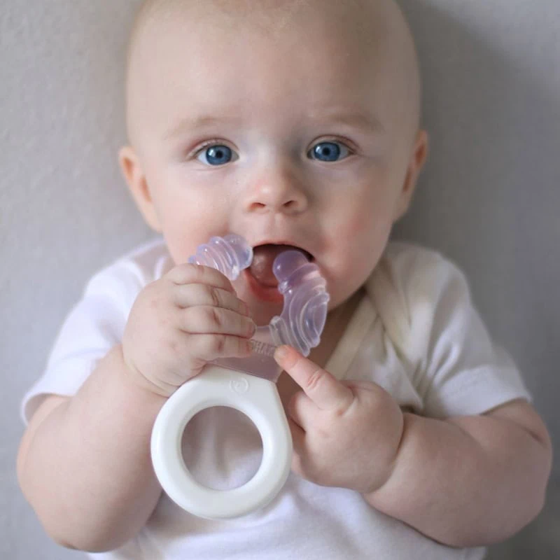 Twistshake Cooling Teether White