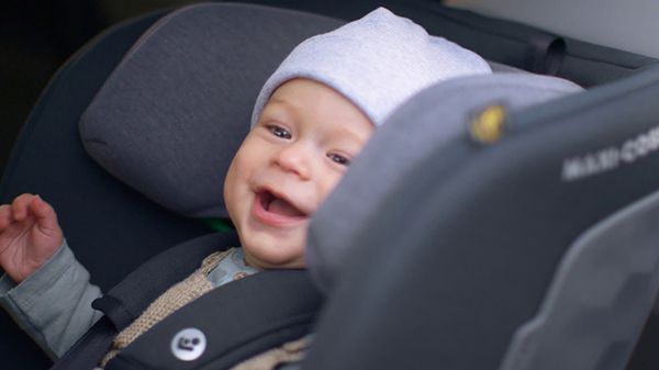 Maxi-Cosi Emerald video