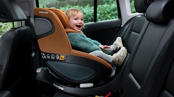 Maxi-Cosi Pearl 360 видео