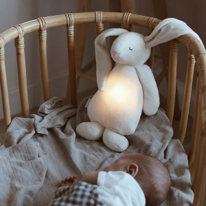 Moonie Humming Bunny cream